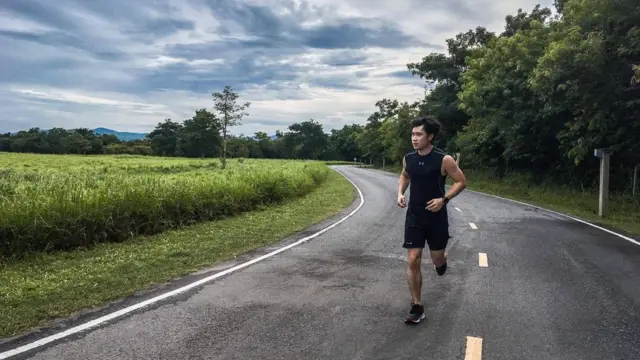 นายแพนกำลังวิ่ง