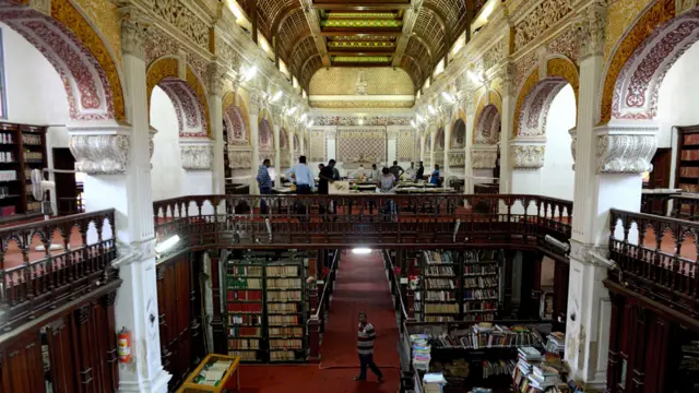 کونمارا پبلک لائبریری