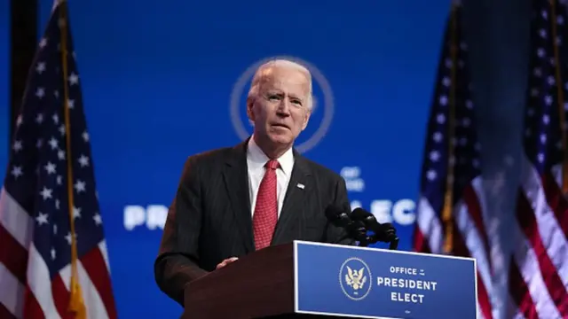 بایدن: رفتار ترامپ به اعتبار و دموکراسی آمریکا لطمه می‌زند