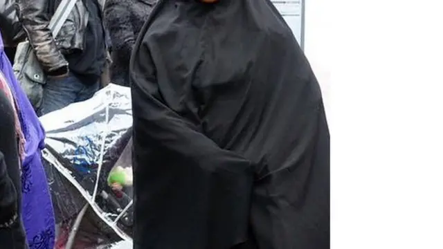 Hooyo magaceeda qarisay