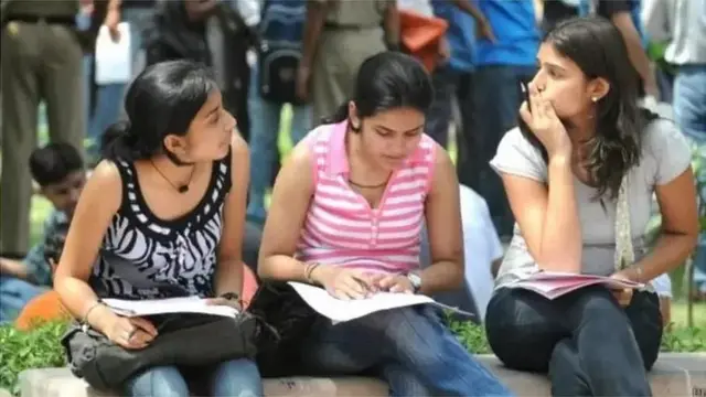 પ્રતીકાત્મક તસવીર