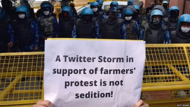 ਪ੍ਰਦਰਸ਼ਨ