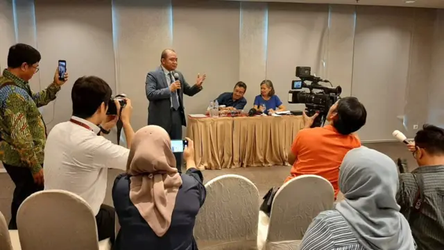 Konfrontasi dubes Kamboja dan tokoh oposisi di Jakarta 06/11.