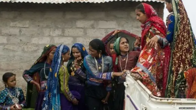 ඉන්දියාවේ ළමා විවාහයක්