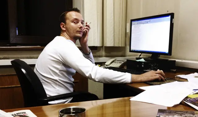 Иван Сафронов в редакции газеты "Коммерсант"