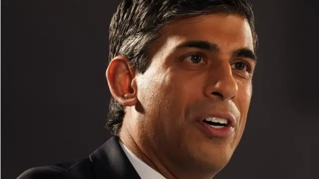 ব্রিটিশ রাজনীতিতে ঋষি সুনাক খুব দ্রুতই শীর্ষ কাতারে উঠে এসেছেন