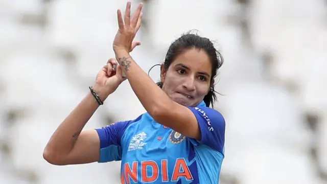 ரேணுகா சிங் தாக்கூர்