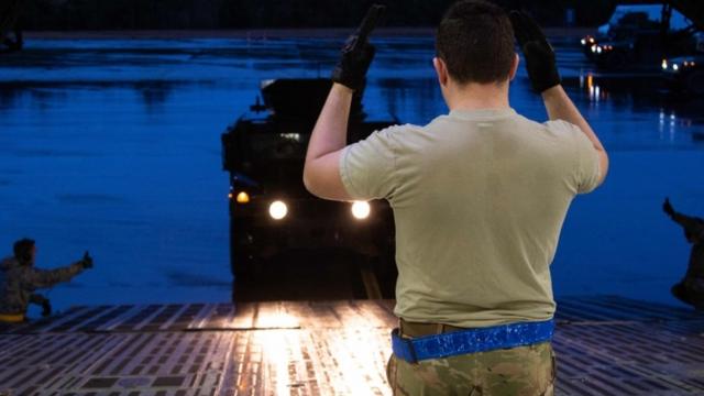 Equipamento militar americano sendo despachado dos EUA ao Oriente Médio após a morteestrela bet cadastroSoleimani, na sexta-feira