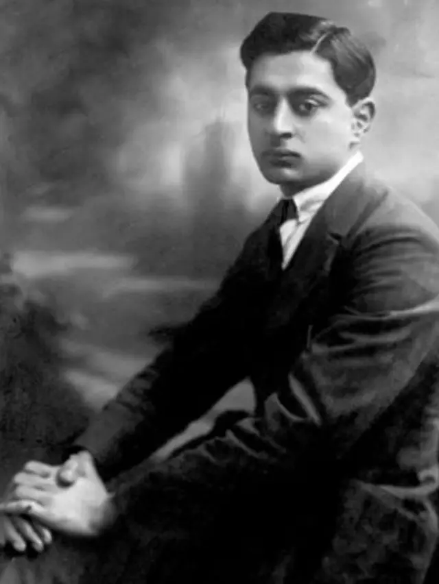 Муҳаммаджон Авазжонов олий маълумотли мутахассис эди