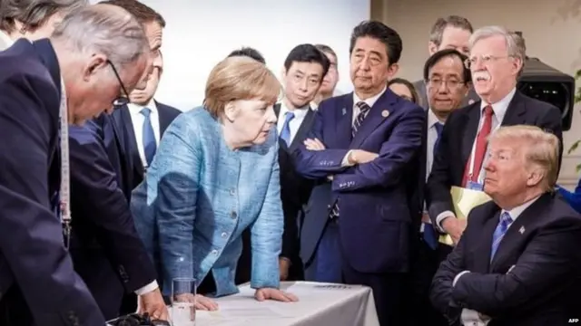 जी-7 सम्मेलन में अमरीकी राष्ट्रपति डोनल्ड ट्रंप ने संयुक्त बातचीत से खुद को अलग कर लिया