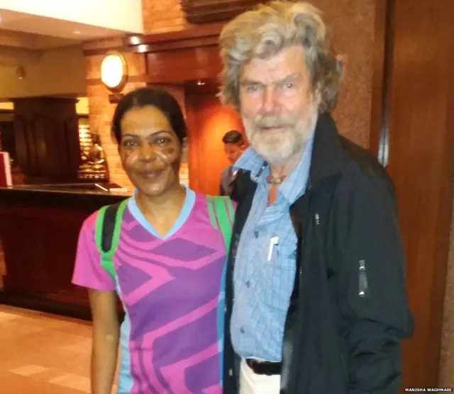 रेनहोल्ड मेस्सनर रुग्णालयात भेटायला आल्यानंतर