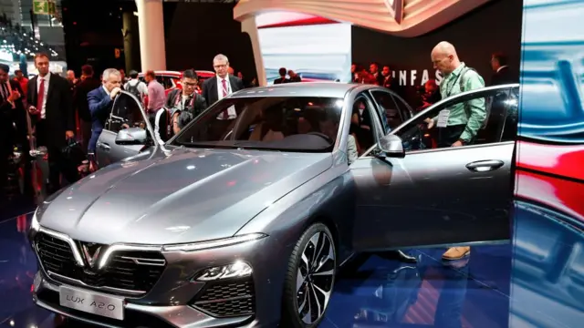 Lễ ra mắt của xe VinFast tại Paris Motor Show ở Parc des Expositions, Porte de Versailles hôm 02/10/2018.