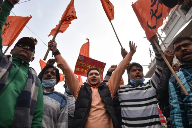 પ્રતીકાત્મક તસવીર