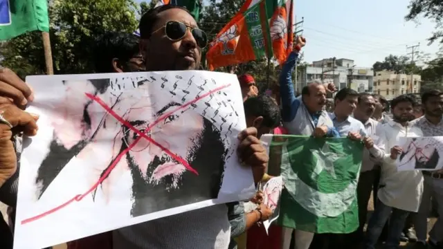 पुलवामा हमले के विरोध में हुए प्रदर्शन