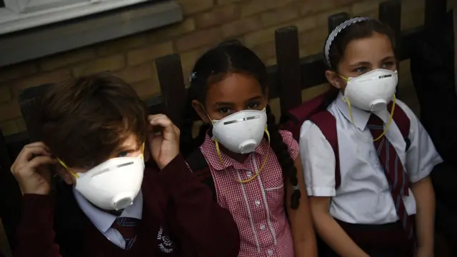 London, Inggris, Kensington, kebakaran