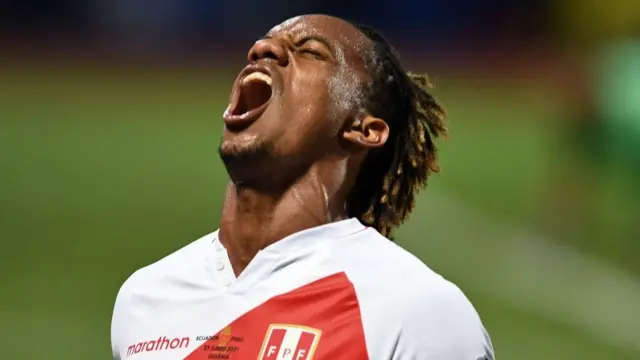 André Carrillo
