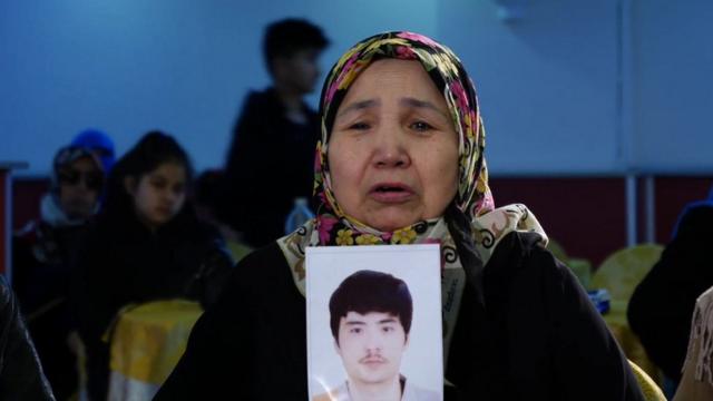 Mujer uigur