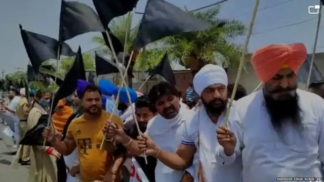 ਕੇਜਰੀਵਾਲ ਤੇ ਅਕਾਲੀ