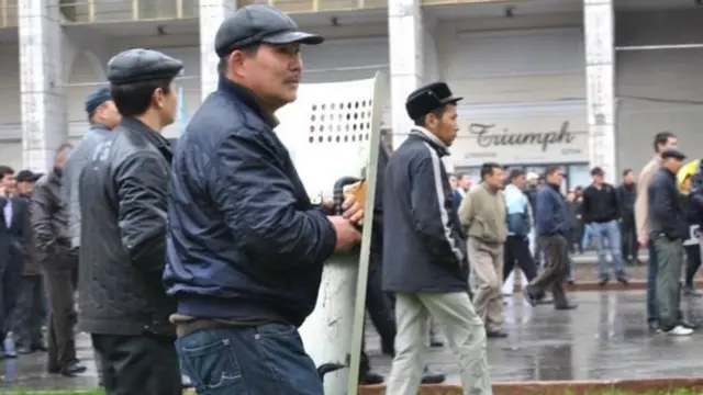 2010-жылы 7-апрели