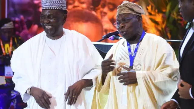 Obasanjo da Yakubu Gowon