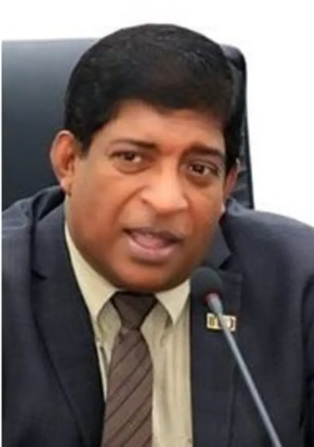 රවී කරුණානායක