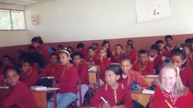 ጓል ሊዮን ኣብ ትምህርቲ