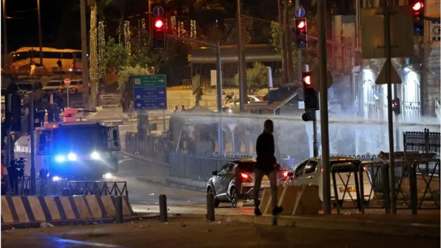 Ferro Network porno mening xolam massaj berdi