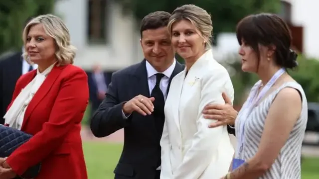 ਵੋਲੋਦੀਮੀਰ ਜ਼ੇਲੇਂਸਕੀ ਨੇ 2019 ਵਿੱਚ ਰਾਸ਼ਟਰਪਤੀ ਦੀਆਂ ਚੋਣਾਂ ਜਿੱਤੀਆਂ।