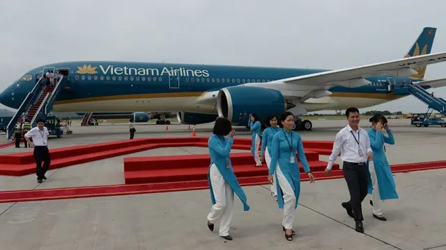 thiếu phi công