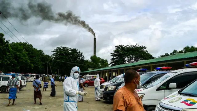 မနေ့က လက်ကျန် အလောင်းတွေကို ဒီမနက် အထိ မီးရှို့ပေးနေရ