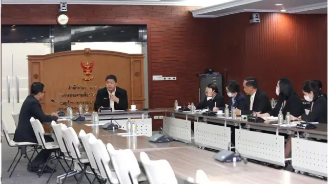 กสทช. ได้เรียกตัวแทนของบริษัท โทเทิ่ล แอ็คเซ็ส คอมมูนิเคชั่น จำกัด (มหาชน) หรือ ดีแทคเข้าชี้แจงสาเหตุที่เกิดขึ้น