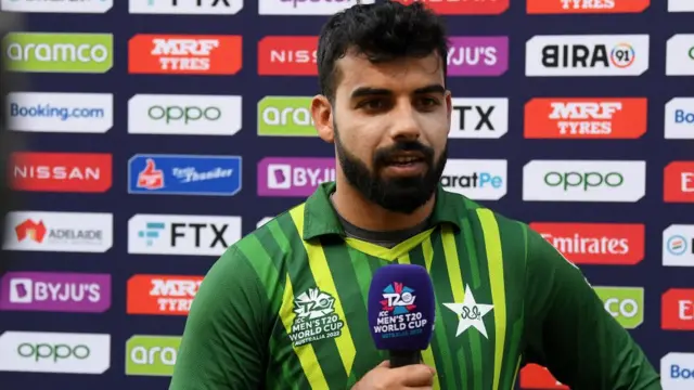 শাদাবকে যথাযথ ইমপ্যাক্ট ক্রিকেটার মনে করছেন বিশ্লেষকরা।