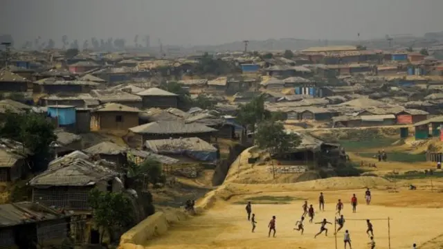 ဒုက္ခသည်,ကုလ ,တပ်ချုပ်