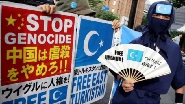 వీగర్ ముస్లిం వర్గాలపై చైనా అణచివేతకు పాల్పడుతోందని విమర్శలున్నాయి