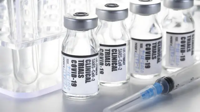 Ensayo clínico covid-19.