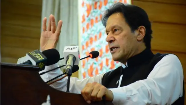 इमरान ख़ान