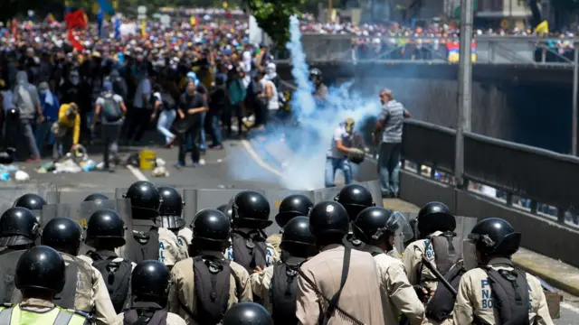 Las protestas de esta semana han estado enmarcadas por enfrentamientos entre la policía y algunos manifestantes.