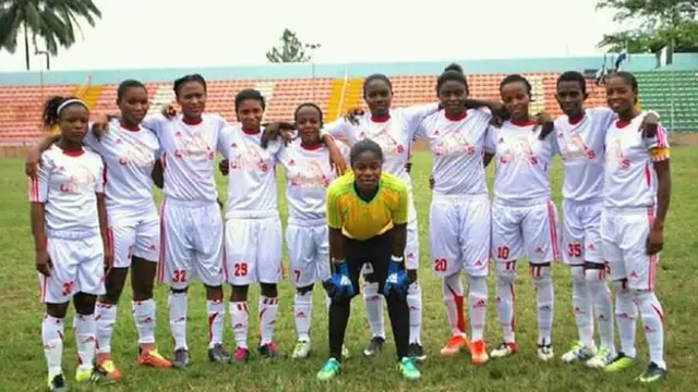 Chinenye Okafor et ses coéquipières des Pelican Stars