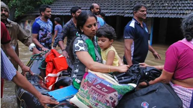 மீட்புப் பணிகள்