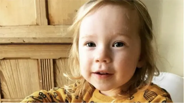 দুই বছরের ক্যাডি