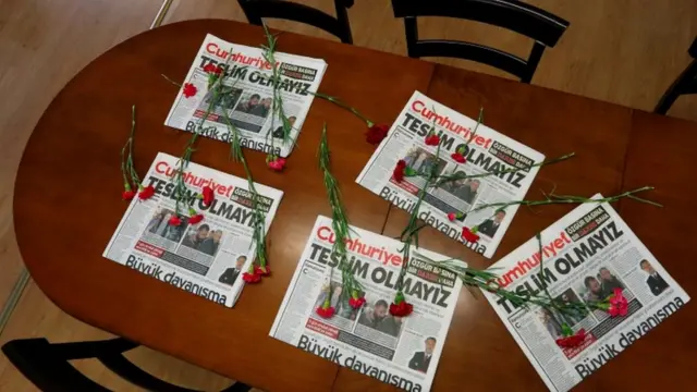 Cumhuriyet copies, 1 November