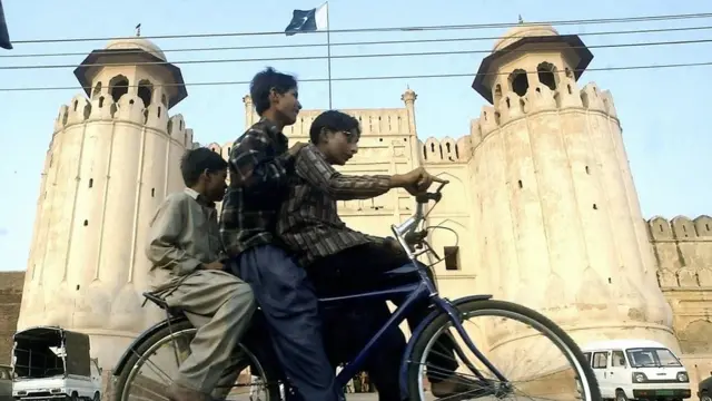 'Lahore Fort' in Lahore