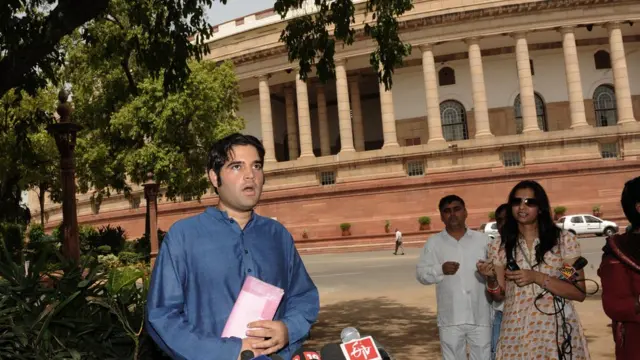 वरुण गांधी