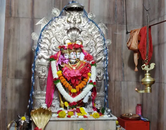 दत्त मंदिर कोल्हापूर, फुलेवाडी, विल्सन पुतळा