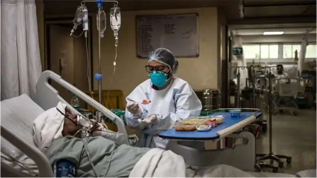 स्वास्थ्यकर्मी