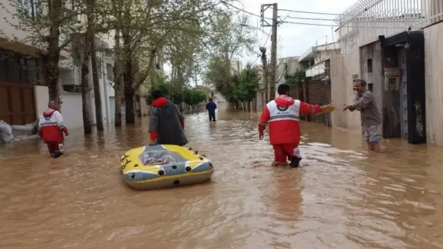 سیل در گلستان