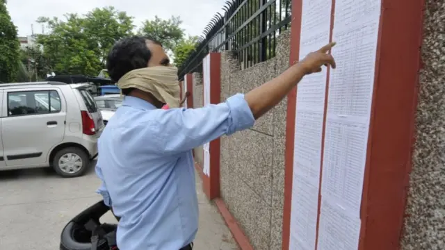 પ્રતીકાત્મક તસવીર