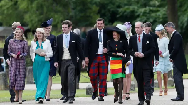 гости на свадьбе