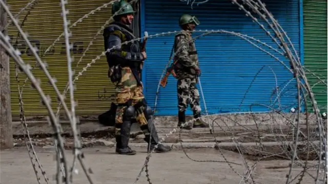 కశ్మీర్‌లో పహారా