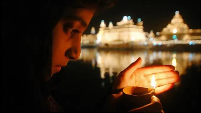 પ્રતીકાત્મક તસવીર